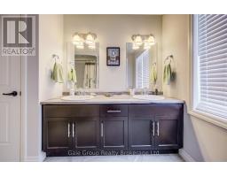 117 JUNO CRESCENT - 30