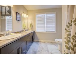 117 JUNO CRESCENT - 31