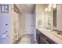 117 JUNO CRESCENT - 32