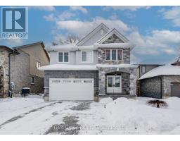 117 JUNO CRESCENT - 33