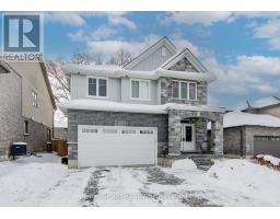 117 JUNO CRESCENT - 34