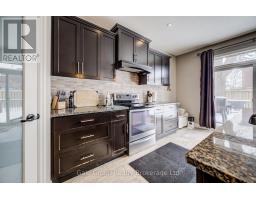 117 JUNO CRESCENT - 7