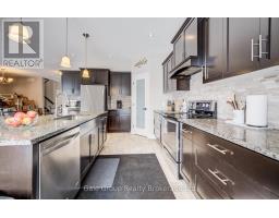 117 JUNO CRESCENT - 8