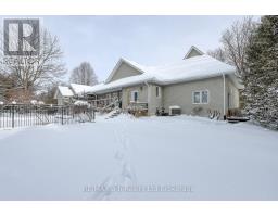 11 NORSWORTHY LANE - 12