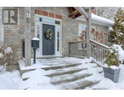 11 NORSWORTHY LANE - 14