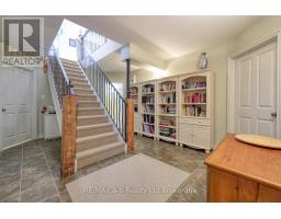 11 NORSWORTHY LANE - 39