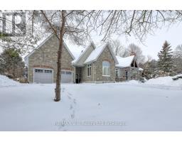 11 NORSWORTHY LANE - 8