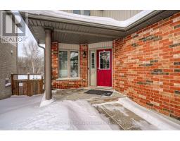 215 MUNNOCH BOULEVARD - 4