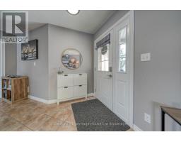 215 MUNNOCH BOULEVARD - 5