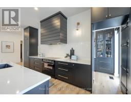 574246 OLD SCHOOL LINE - 12