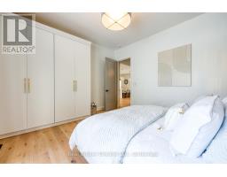 574246 OLD SCHOOL LINE - 19