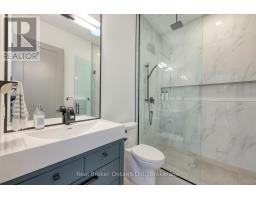 574246 OLD SCHOOL LINE - 20