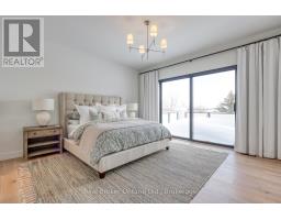 574246 OLD SCHOOL LINE - 21