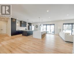 574246 OLD SCHOOL LINE - 6