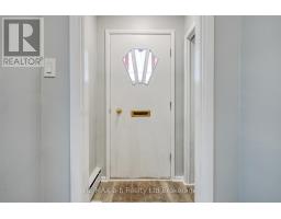 387 WELLINGTON STREET - 12