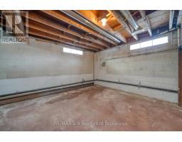 387 WELLINGTON STREET - 35