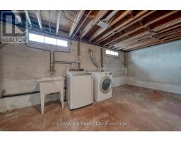 387 WELLINGTON STREET - 37