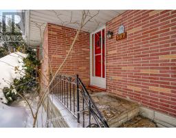 387 WELLINGTON STREET - 6