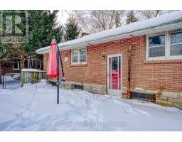 387 WELLINGTON STREET - 9