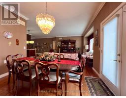 25 - 500 LAKEVIEW DRIVE - 14