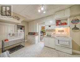 208 VICTORIA STREET - 17