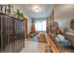 208 VICTORIA STREET - 18