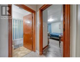 208 VICTORIA STREET - 21