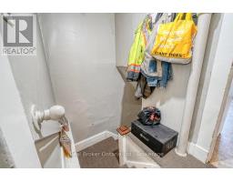 208 VICTORIA STREET - 35