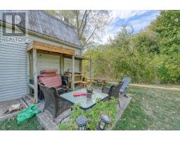 208 VICTORIA STREET - 9