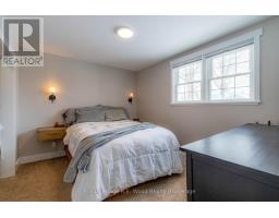 34 STOVER STREET S - 17