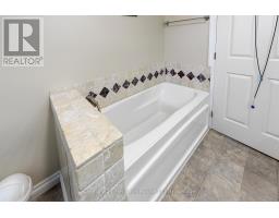 10915 CULLODEN ROAD - 27