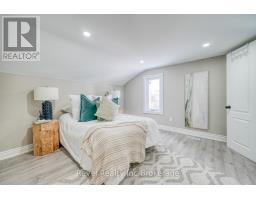 123 CHARLES STREET E - 24