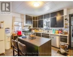 839 DUFFERIN STREET - 3