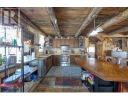 384810 SALFORD ROAD - 10