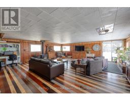 384810 SALFORD ROAD - 16