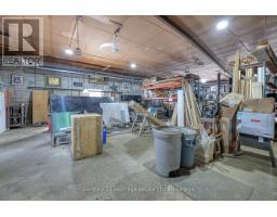 384810 SALFORD ROAD - 38