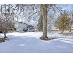 384810 SALFORD ROAD - 4