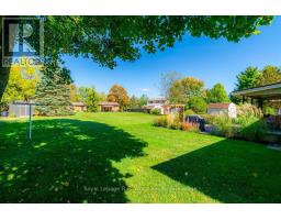 49 DEREHAM DRIVE - 10