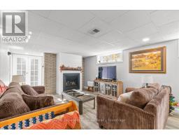 49 DEREHAM DRIVE - 33