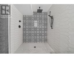 336 MUNNOCH BOULEVARD - 39