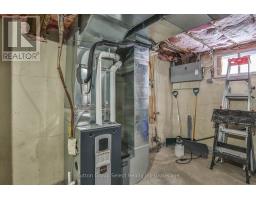 156 CHARLES STREET E - 23