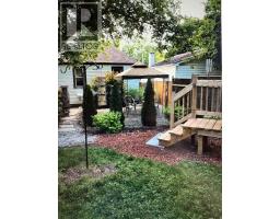 156 CHARLES STREET E - 27