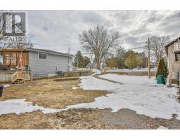 156 CHARLES STREET E - 29