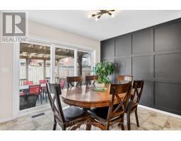 464 CHAMPLAIN AVENUE - 14