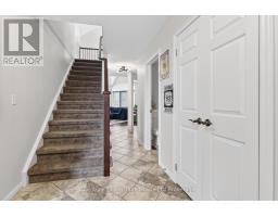 464 CHAMPLAIN AVENUE - 17