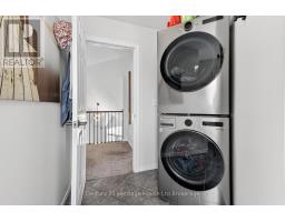 464 CHAMPLAIN AVENUE - 27