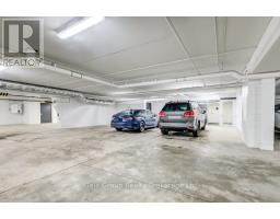 1410 - 181 KING STREET S - 32