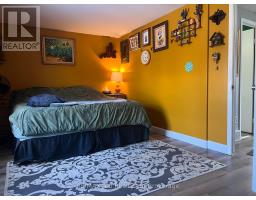 72 ADSWOOD ROAD E - 17