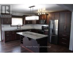 25130 ARGYLE LINE - 4