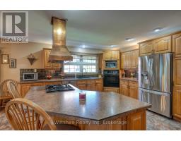 5 WHISPERING PINE LANE - 10